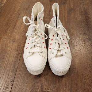 Converse Chuck Taylor All Star Platform Valentine's Day Hearts Hi Rise size 10